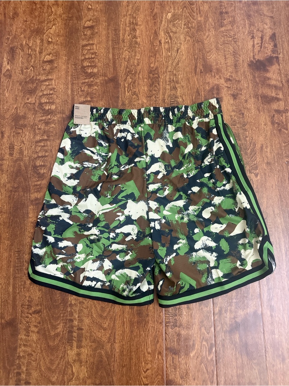 Nike Men's Green Camo Athletic Shorts with Black Trim - Picture 11 of 15